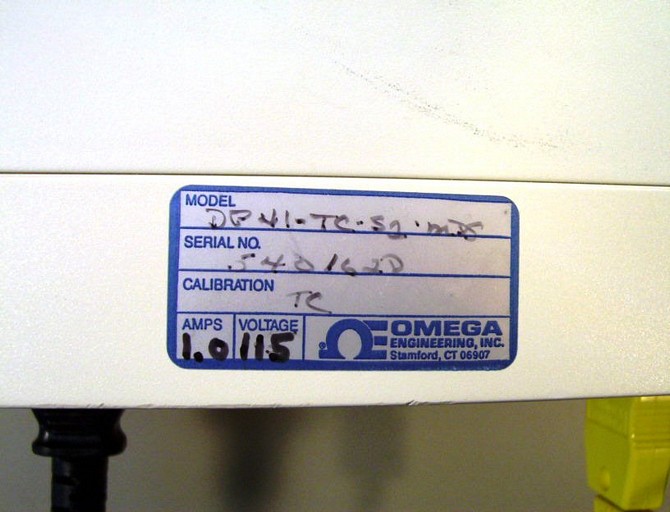 New Omega DP7001 Panel Meter Thermocouple