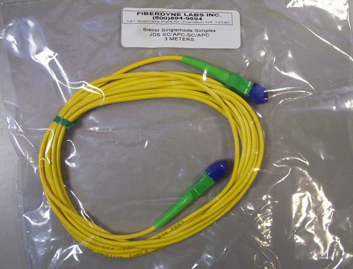 Lightwavestore.com > SC/APC-SC/APC SMF Jumpers > SC/APC-SC/APC 3-meter ...