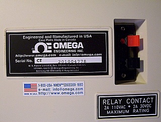 Circular Chart Recorder for Temperature and Humidity. With sensor head. Without power adapter. Sell 'As Is', no Warranty.