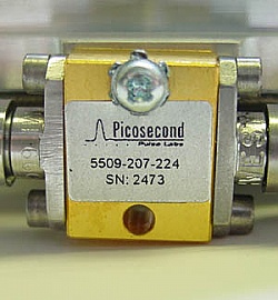 40Gb/s OC-768 1:16 CDR/Demux and 50GHz DC-block. Model: Sierra SMI4033-02 and Picosecond 5509