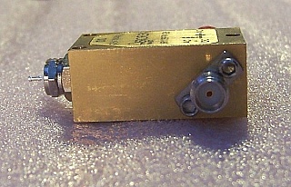 26.5GHz wideband Bias Tee. Aeroflex-Inmet model: 8810SFF1-26