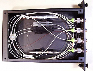 Mux/demux plug-in module with circulator/FBG/TTF, FC/APC adapters
