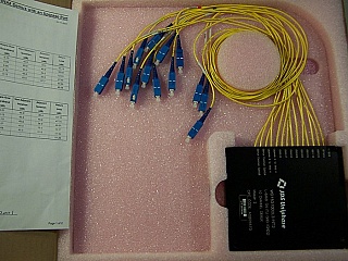 1x10 10 Channel L-band 200GHz DWDM demux, module 3 grid 3. 10 channels are Band A: from 1578.686nm to 1585.365nm, Band B from 1579.518nm to 1586.203nm. With SC/PC fiber connectors. JDS P/N: WD15010D2L3-NT3
