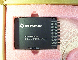 1x16  16 Channel C-band 100GHz DWDM demux. 16 channels are from 1548.515nm to 1560.606nm . With FC/PC connectors. JDS P/N: WD15016RD1-CS2
