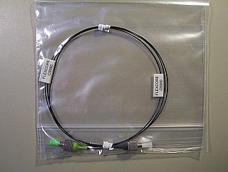 CS980 900um-buffered fiber. FC/APC - FC/PC 1-meter simplex SMF jumper for 980nm fiber optics. P/N: J-FAFP-Q-1-D1