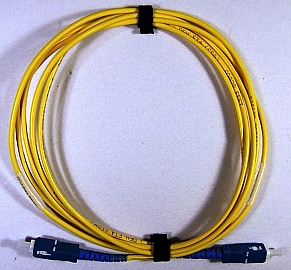 SC/PC(UPC)-SC/PC(UPC) 2-meter simplex fiber jumper, 3mm cable. JDS P/N: J-SCSC-B-002-JT