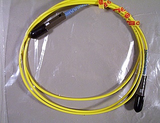 MU/U - MU/U  1-meter SMF jumper, Made for Simbol