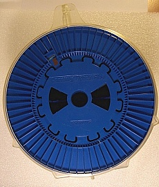 11.046km dispersion-shifted fiber (DS,DSF) spool. The fiber is cut at internal end (see last 2 photos).