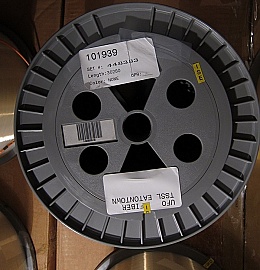 25km or 30km Lucent/AT&T Truewave "-" fiber spool. With negative dispersion around 1550nm. Without fiber connectors. 'UFO' Fiber. Without actual dispersion test data.