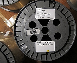 25km or 30km Lucent/AT&T Truewave "-" fiber spool. With negative dispersion around 1550nm. Without fiber connectors. 'UFO' Fiber. Without actual dispersion test data.
