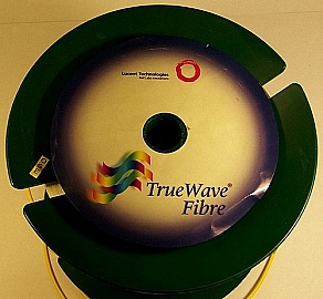 17.113km Lucent Truewave-plus fiber spool. With 2 FC/APC connectors.