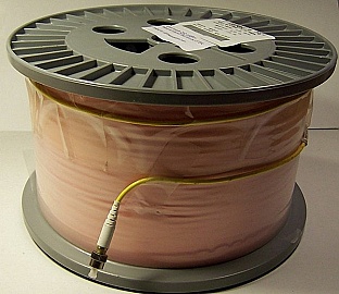 25km Lucent truewave-RS fiber spool.  Fiber is cut at spool internal end, so you cannot use it for transmission test.