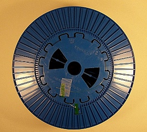 Near 100-meter 1310nm PM bare Fiber. Corning specialty fiber type: PM 1310/400. P/N: 035613000. Designed for 1.3um, but also used for 1.55um.
