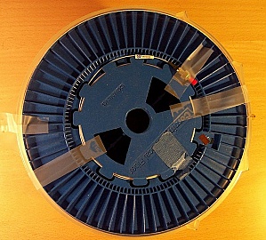 10.56km SMF-28 bare fiber spool, with 2 FC/UPC connectors