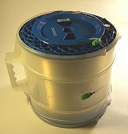 16.887km SMF-28 bare fiber spool, with 2 FC/APC connectors
