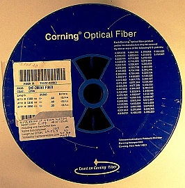 25.023km SMF-28 bare fiber spool, with 2 SC/PC connectors in 900um buffer. Low loss.