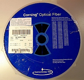 25.26km SMF-28 bare fiber spool, with 2 FC/PC connectors
