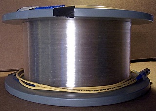 3.6km to 26km Lucent/AT&T standard SM bare fiber spool. Low attenuation.