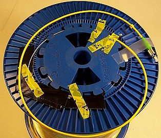 39.458km SMF-28 bare fiber spool, with two FC/APC connectors.