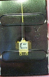 10.7Gb InGaAs-APD/Preamp receiver, Eudyna(FUJITSU) model: FRM5N141GT205L. "mechanical sample" is marked on the product box.