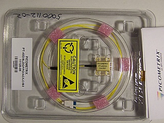 40Gb PIN-Amp receiver,  Picometrix model: PT-40D.  With LC/PC fiber comnnector. No discount.