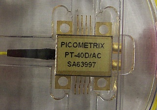 40Gb PIN-Amp receiver,  Picometrix model: PT-40D.  With LC/PC fiber comnnector. No discount.