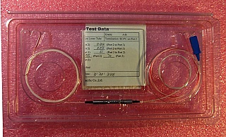 1.55um C-band 3-port circulator. Grade B, P/N:CIR10BN39S-02