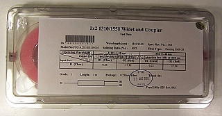 Min order qty=4pc. 2%/98% wideband 1x2 coupler over 1270-1350nm and 1510-1580nm. P/N: FFC-A2S11B110-003