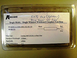 50%/50% 1x2 1550nm(+/-40nm) wide-band coupler. P/N: SSWC-A-1550-250S-1X2-50-1-N