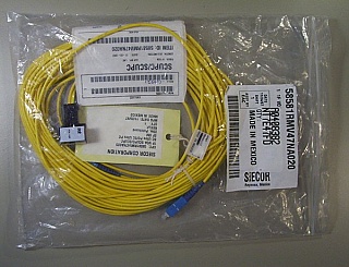 Siecor Manual VOA 20-meter, with two SC/UPC connectors. Model: 5858RMV47NA020.