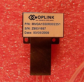 Mini mechanical variable attenuator over C-band and even L-band (1500-1600nm), no connectors. Removed from systems. Oplink P/N: MVOA1550R002251