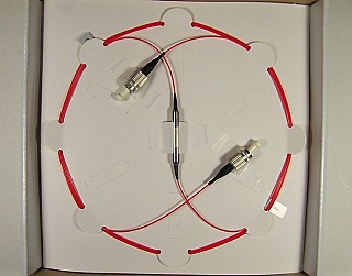 1550nm In-Line Polarizer, PMF-to-PMF, with 2 FC/UPC connectors. P/N: ILP-1550-000-11-2-1-1. New released products from manufacturer.