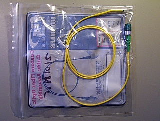 Gold tipped fiber 100% reflector, with FC/APC connector at the other end. FIS P/N: F11080FCAPC