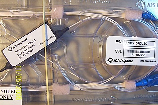 1x2 1.3/1.55um JDSU latching Switch, 1290-1330nm and 1525-1575nm. With SC/PC connectors. JDS P/N: SN12+107DUSC.
