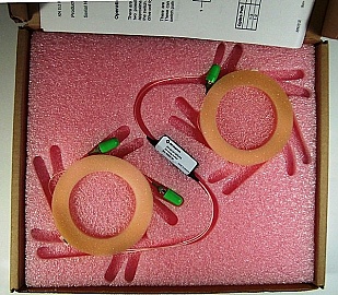 1x2 JDSU latching Switch with 3 FC/APC connectors, 1290-1330nm and 1525-1575nm. JDS P/N: SN12+107DUFA.