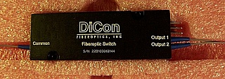 1x2 Dicon prisma latching switch module, 850/1310nm. Multimode fibers with 3 LC/PC connectors. Dicon model:SP-12-62-L3-8/13-LC-0.5