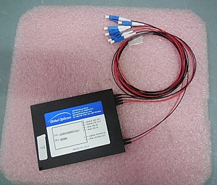 2x4 1310/1550nm WDM, including one 1310/1550nm mux, and one 1310/1550nm demux. With LC/UPC connectors on all fiber ports. GLOBAL OPTICOM P/N: DA35WS0204DL0LU