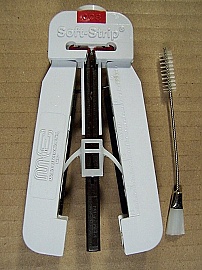 MICRO ELECTRONICS FIBER OPTIC SOFT STRIP HEAT STRIPPER. It is designed to stripe 900um-buffered fiber. Without battery case cover