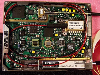Around-1558.173nm 8-ch tunable 10Gb DWDM transponder, Fujitsu P/N: FIM83011/5052W9240. With dual-drive 10Gb modulator,  about 20mW PMF CW laser.
