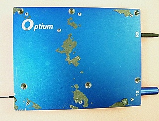 15xxnm Optium 10Gb long-reach DWDM transponder. Model: 10TREEU6FPL.