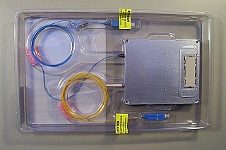 ULTRAPAK-10  10Gb 1.55um DWDM 80km transceiver. With MZ-modulator + DFB source,  and 10Gb APD receiver.  Cenix Model: C13306142S