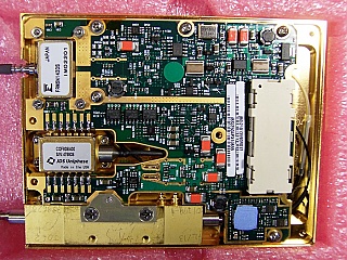 1.55um 10Gb OC-192 DWDM 7dBm long-reach transponder, With 40mW PMF CW laser, dual-drive 10Gb modulator, APD receiver. JDS P/N: OTPDR5101-LR-07-TDM-APD-SON-SC.