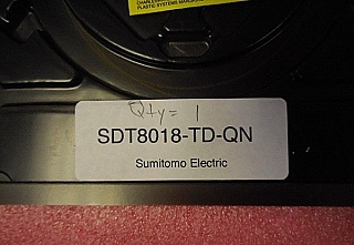 1.3um 2.5Gb 0.5dBm DFB-laser transmitter module. Model: SDT8018-TD-QN
