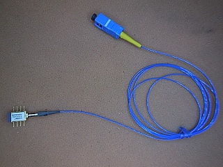 1510nm 2mW uncooled DFB laser module for 2.5 Gb/s Applications. With internal isolator. Lucent model: X-D572C22AS