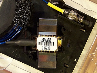 1549.32nm, 1550.12nm, or 1550.92nm 14-pin butterfly laser  module with 2.5Gb/s EML(EA-mod).  600km dispersion. Lucent model:  E2502H35,  E2502H34,  or E2502H33.