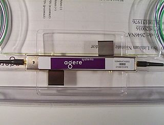 2 x 10Gb modulator.  with 4 FC/PC fiber connectors. Lucent  model: 2646NAT. 'Sell As Is'.