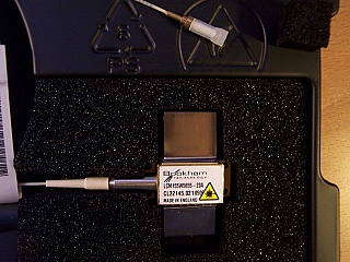 2.5 Gb/s Co-packaged Etalon Stabilised Laser and III-V Mach-Zehnder modulator, Bookham (Nortel) model: LCM155W5655-20A (1556.55nm)