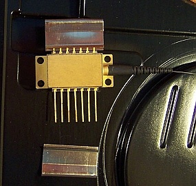 976nm pump laser with FBG stablizer. 130mW at 355mA. With angled 2.5mm fiber connector ferrule. ADC P/N: 976T140.