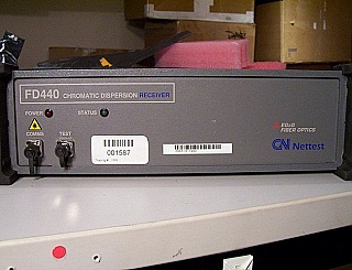 1490-1617nm S-C-L-band broadband source. Transmitter of GN NET TEST FD440 CHROMATIC DISPERSION TESTER