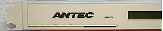 Fiber booster amplifier, EDFA 17dBm C-band benchtop instrument. Flat gain. Antec model: LLOA-17B